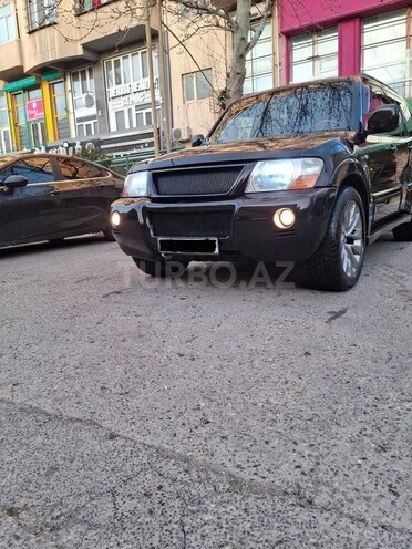 Mitsubishi Pajero 2005, 413,859 km - 3.0 l - Bakı