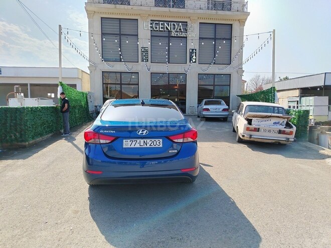 Hyundai Elantra 2014, 114,000 km - 1.8 l - Masallı