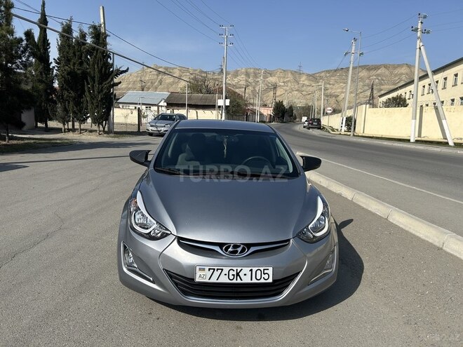 Hyundai Elantra 2015, 214,043 km - 1.8 л - Mingəçevir