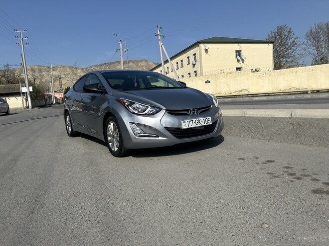 Hyundai Elantra 2015, 214,043 km - 1.8 л - Mingəçevir