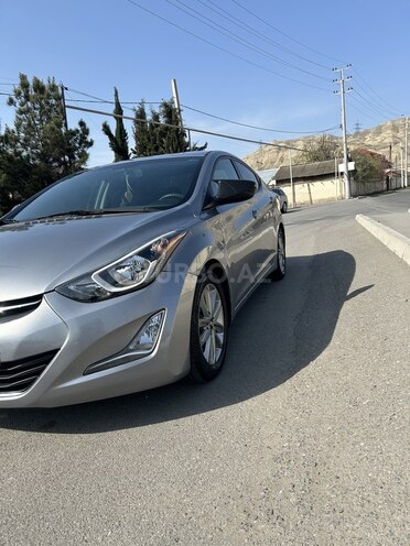 Hyundai Elantra 2015, 214,043 km - 1.8 л - Mingəçevir