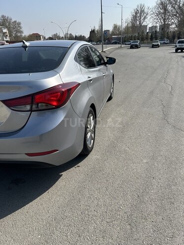 Hyundai Elantra 2015, 214,043 km - 1.8 л - Mingəçevir