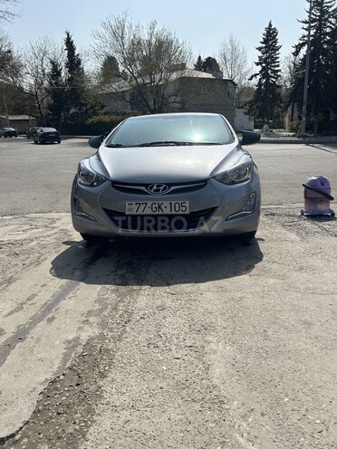 Hyundai Elantra 2015, 214,043 km - 1.8 л - Mingəçevir