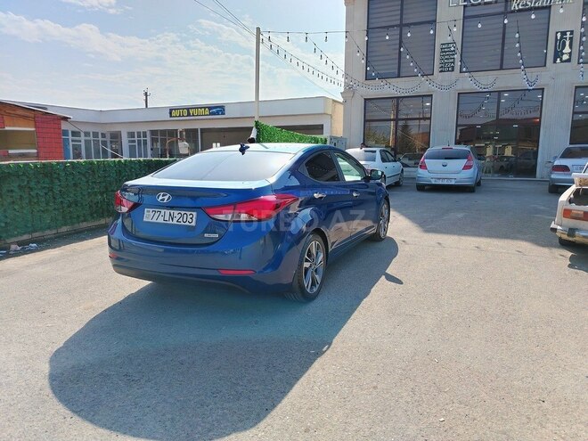 Hyundai Elantra 2014, 114,000 km - 1.8 l - Masallı