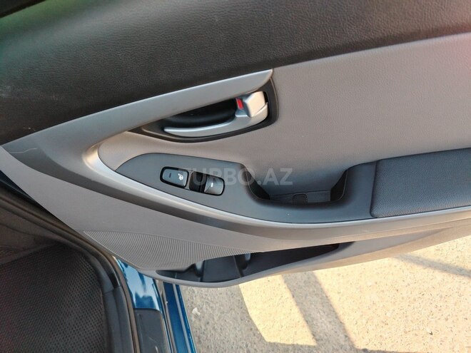 Hyundai Elantra 2014, 114,000 km - 1.8 l - Masallı