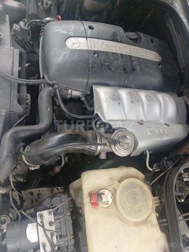Mercedes C 220 d 1999, 38,500 km - 2.2 л - Bakı