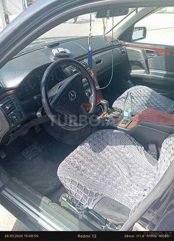 Mercedes E 220 d 1999, 723,456 km - 2.2 l - Bakı