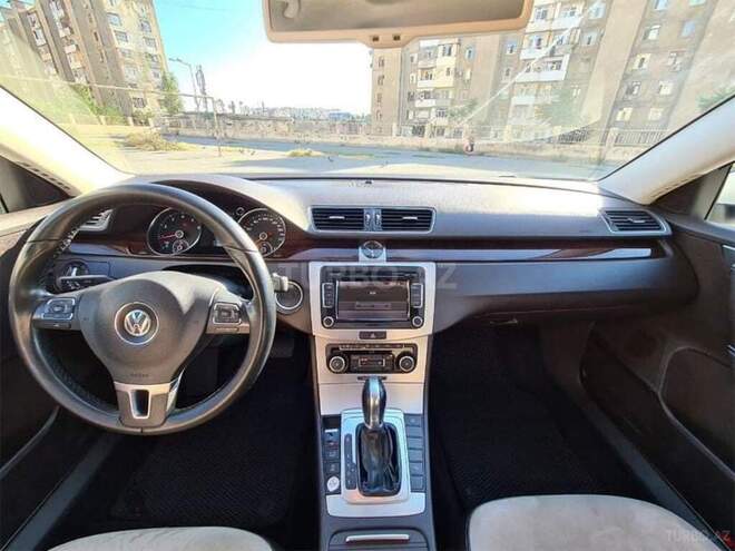 Volkswagen Passat 2011, 169,000 km - 1.8 l - Bakı