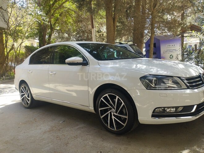 Volkswagen Passat 2011, 169,000 km - 1.8 l - Bakı