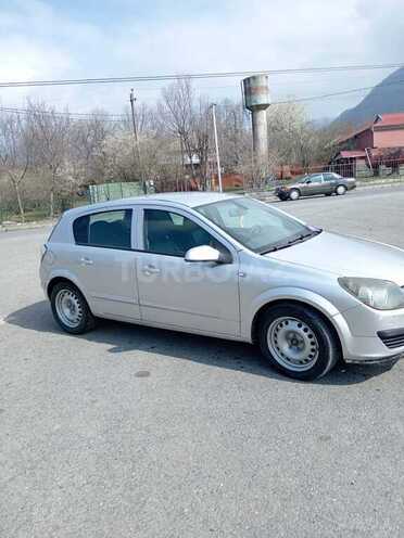 Opel Astra 2006, 327,000 km - 1.3 l - Qəbələ
