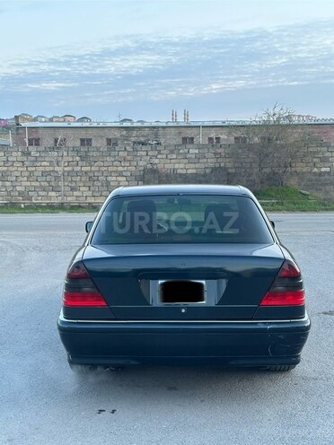 Mercedes C 240 1999, 298,750 km - 2.4 l - Bakı