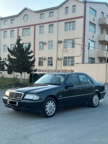 Mercedes C 240 1999, 298,750 km - 2.4 l - Bakı