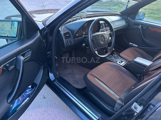 Mercedes C 240 1999, 298,750 km - 2.4 l - Bakı
