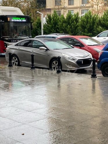 Hyundai Sonata 2011, 275,000 km - 2.0 l - Bakı