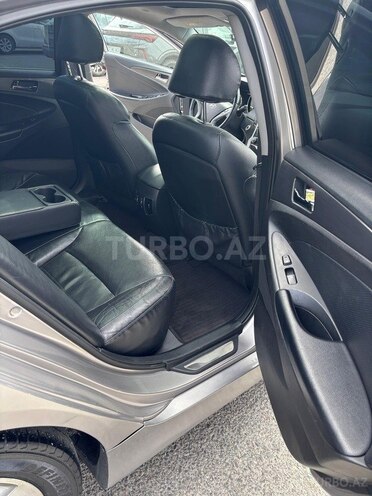 Hyundai Sonata 2011, 275,000 km - 2.0 l - Bakı