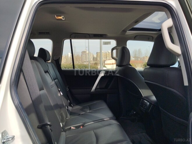 Toyota Land Cruiser Prado 2014, 87,000 km - 2.7 l - Bakı