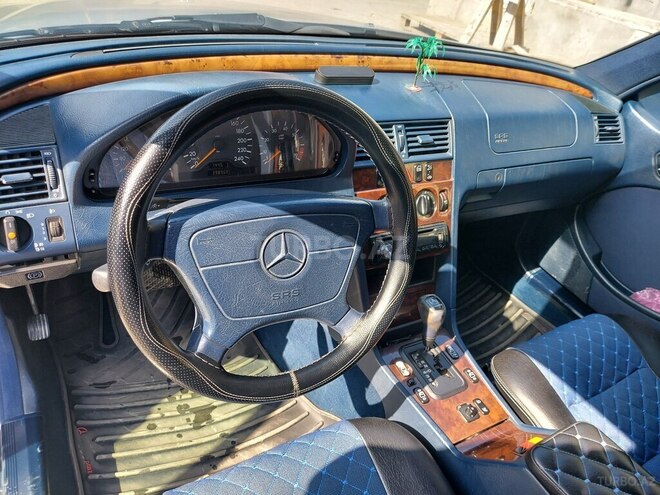 Mercedes C 200 1998, 350,000 km - 2.0 л - İmişli