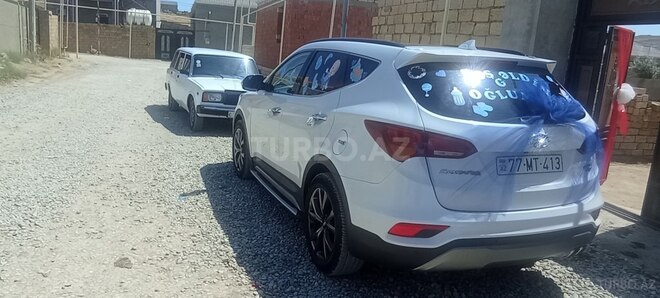 Hyundai Santa Fe-12