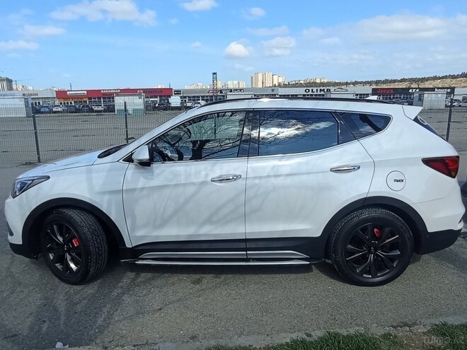 Hyundai Santa Fe-14