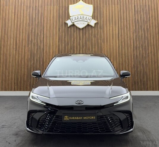 Toyota Camry-1