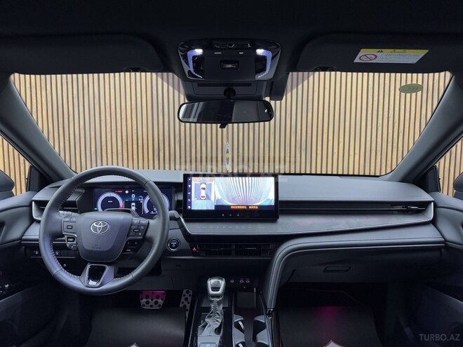 Toyota Camry-11
