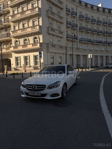 Mercedes E 220 d 2015, 170,000 km - 2.2 l - Bakı