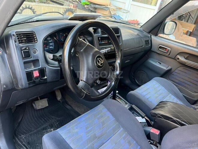 Toyota RAV4 1996, 275,000 km - 2.0 l - Bakı