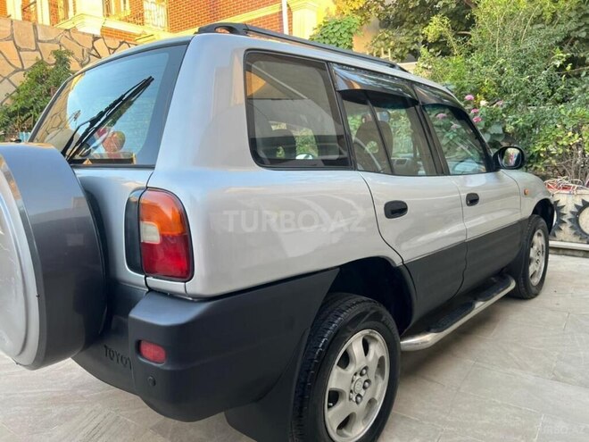 Toyota RAV4 1996, 275,000 km - 2.0 l - Bakı