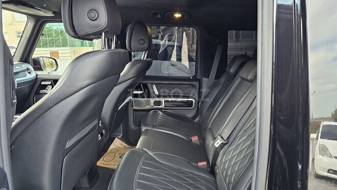 Mercedes G 63 AMG-8