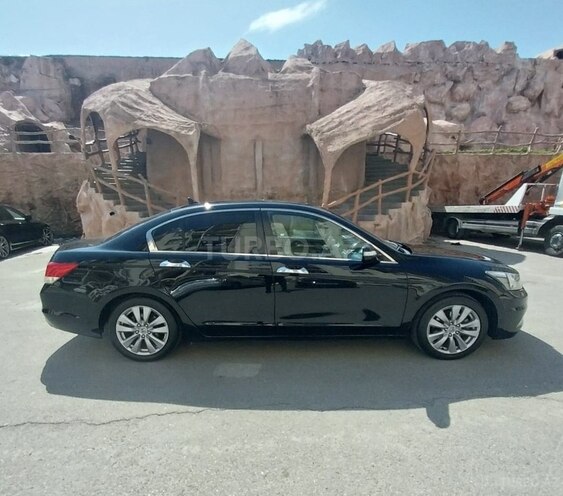 Honda Accord-4
