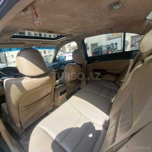 Honda Accord-6