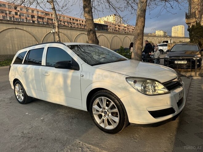 Opel Astra 2006, 400,000 km - 1.3 l - Bakı