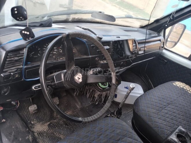 GAZ 330200 2005, 300,000 km - 2.5 l - Bakı