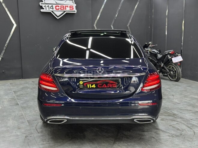 Mercedes E 220 d 2018, 181,337 km - 2.0 l - Bakı
