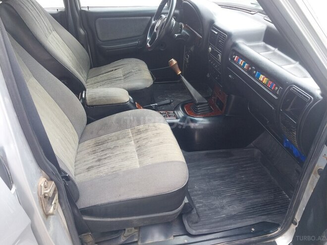 GAZ 3110 2002, 153,700 km - 2.4 l - Bakı