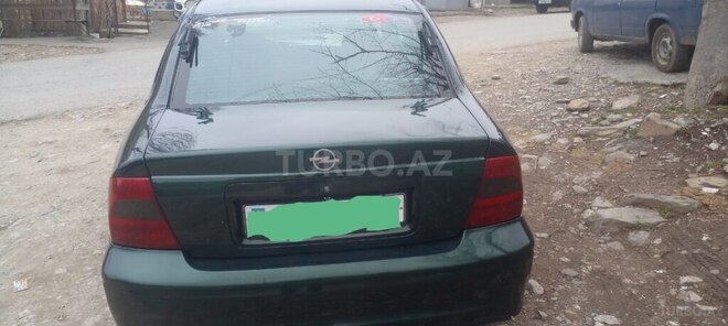 Opel Vectra 1999, 440,000 km - 1.8 l - Şəki