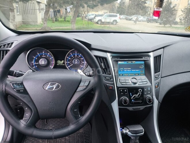 Hyundai Sonata 2011, 200,000 km - 2.0 l - Bakı