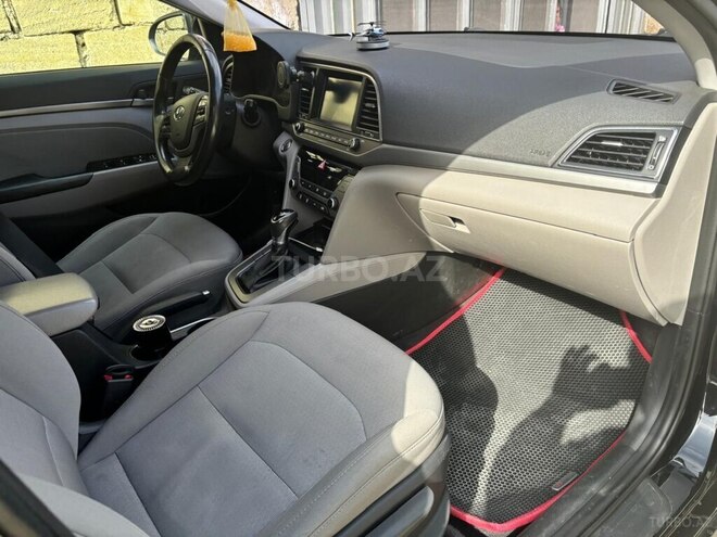 Hyundai Elantra 2018, 25,400 km - 1.4 l - Bakı