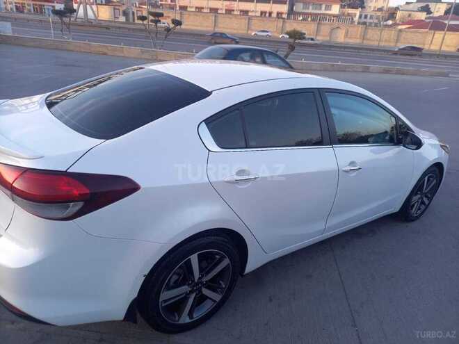 Kia Cerato 2017, 208,000 km - 2.0 l - Bakı