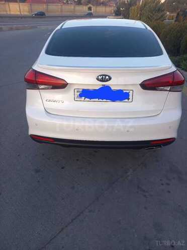 Kia Cerato 2017, 208,000 km - 2.0 l - Bakı