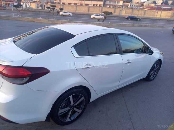 Kia Cerato 2017, 208,000 km - 2.0 l - Bakı