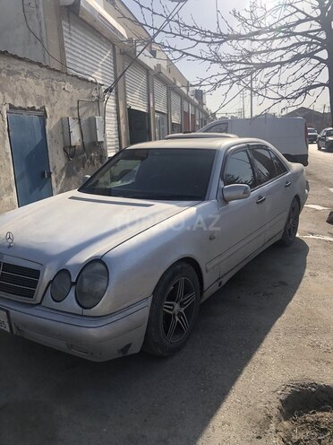 Mercedes E 300 d 1996, 300,000 km - 3.0 л - Bakı