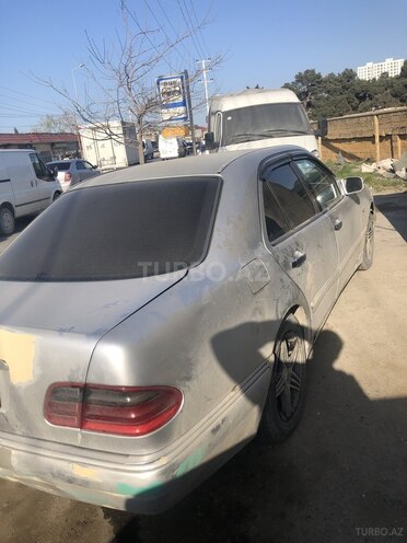 Mercedes E 300 d 1996, 300,000 km - 3.0 л - Bakı