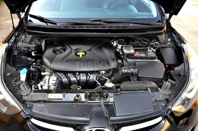 Hyundai Elantra 2013, 145,758 km - 1.8 л - Ağstafa