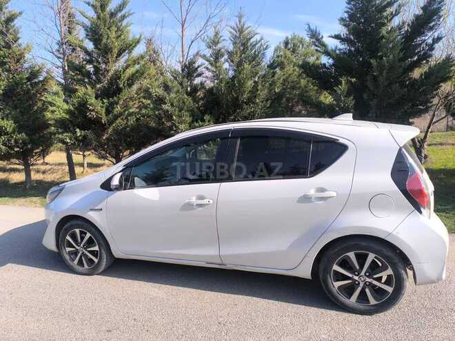 Toyota Aqua 2018, 177,000 km - 1.5 л - Bakı