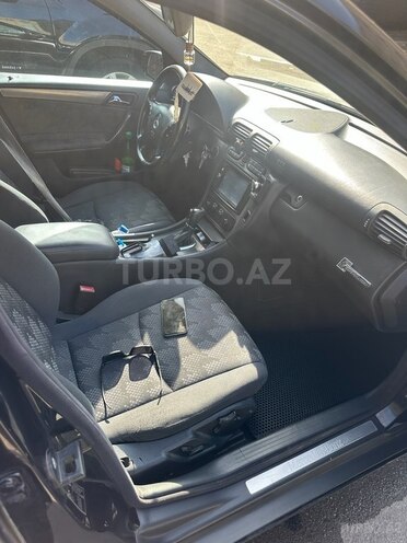 Mercedes C 200 2002, 266,000 km - 2.0 l - Sumqayıt