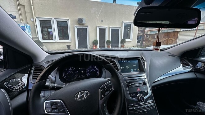 Hyundai Grandeur 2015, 173,000 km - 2.2 л - Bakı