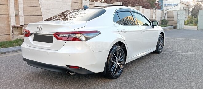 Toyota Camry 2021, 70,400 km - 2.5 л - Bakı