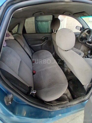 Ford Focus 2001, 234,555 km - 2.0 l - Şəki