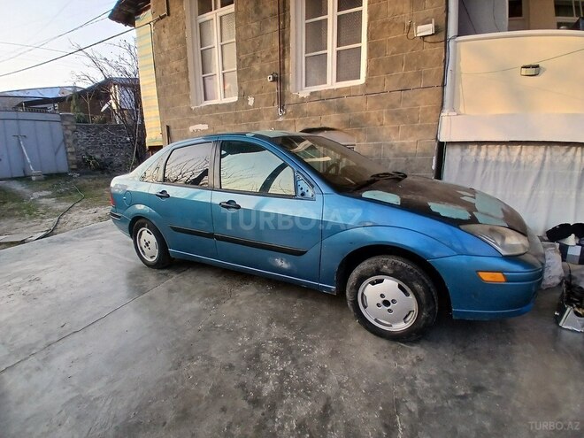 Ford Focus 2001, 234,555 km - 2.0 l - Şəki